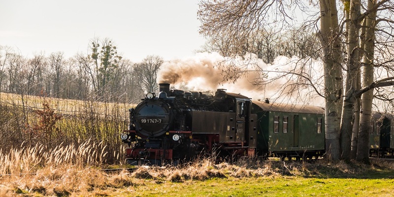 the-steam-engine:-powering-the-industrial-era